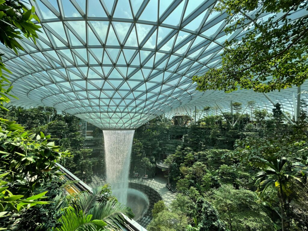best airports for layovers